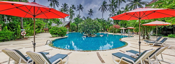 Bangkok városnézés és Phuket Patong Beach nyaralás, 3éj Bangkok + 7éj Duangjitt Resort and Spa